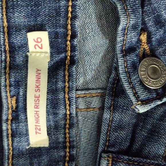 Levi's 721 women's size 26 skinny jeans - Picture 3 of 4
